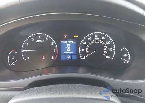 2011 Hyundai Genesis 4.6 z USA, uszkodzony, nr VIN KMHGC4DF0BU139726